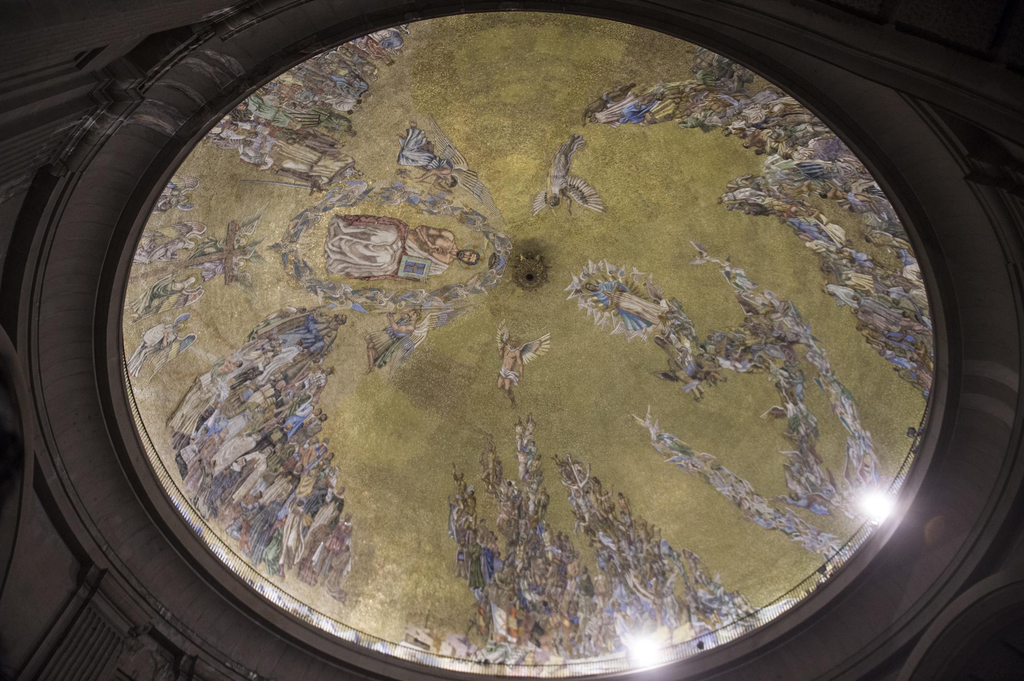 Interior de la basílica del Valle de los Caídos